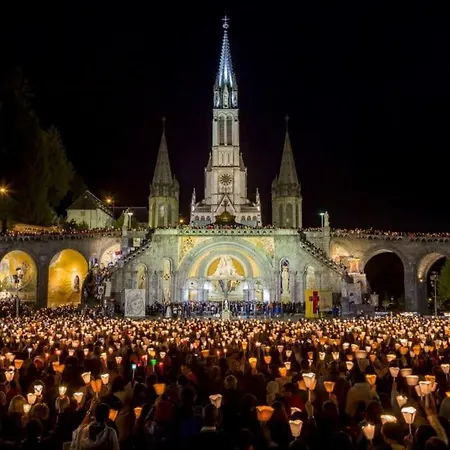 Magnifique Duplex De 135 M2 Pour Vos Sejours Jusqu'a 10 A Appartement Lourdes