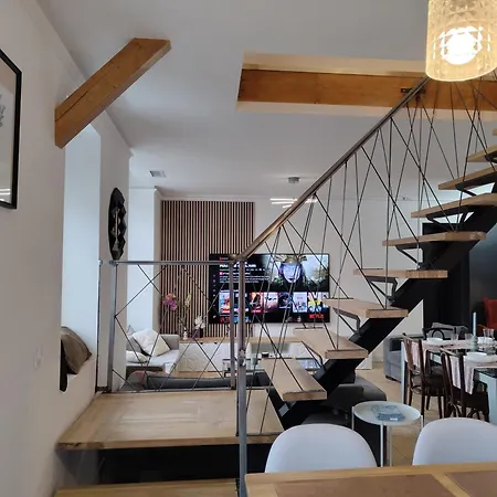 Magnifique Duplex De 135 M2 Pour Vos Sejours Jusqu'a 10 A *
